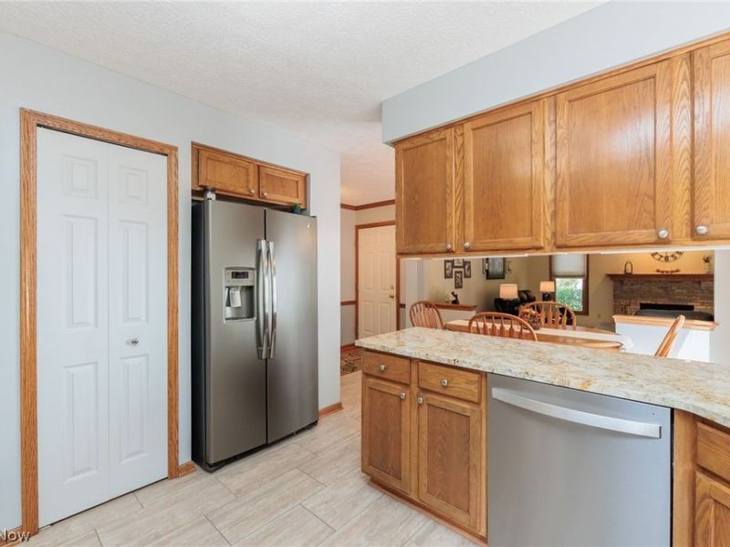 10305 Dayflower Drive, Twinsburg, OH 44087 Photo 8