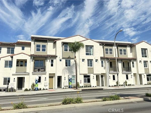 685 S Brea Boulevard, Unit 102, Brea, CA 92821