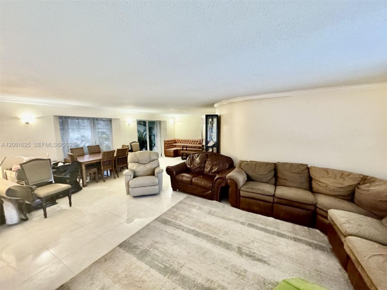 3324 NE 167th St, North Miami Beach, FL 33160 Photo