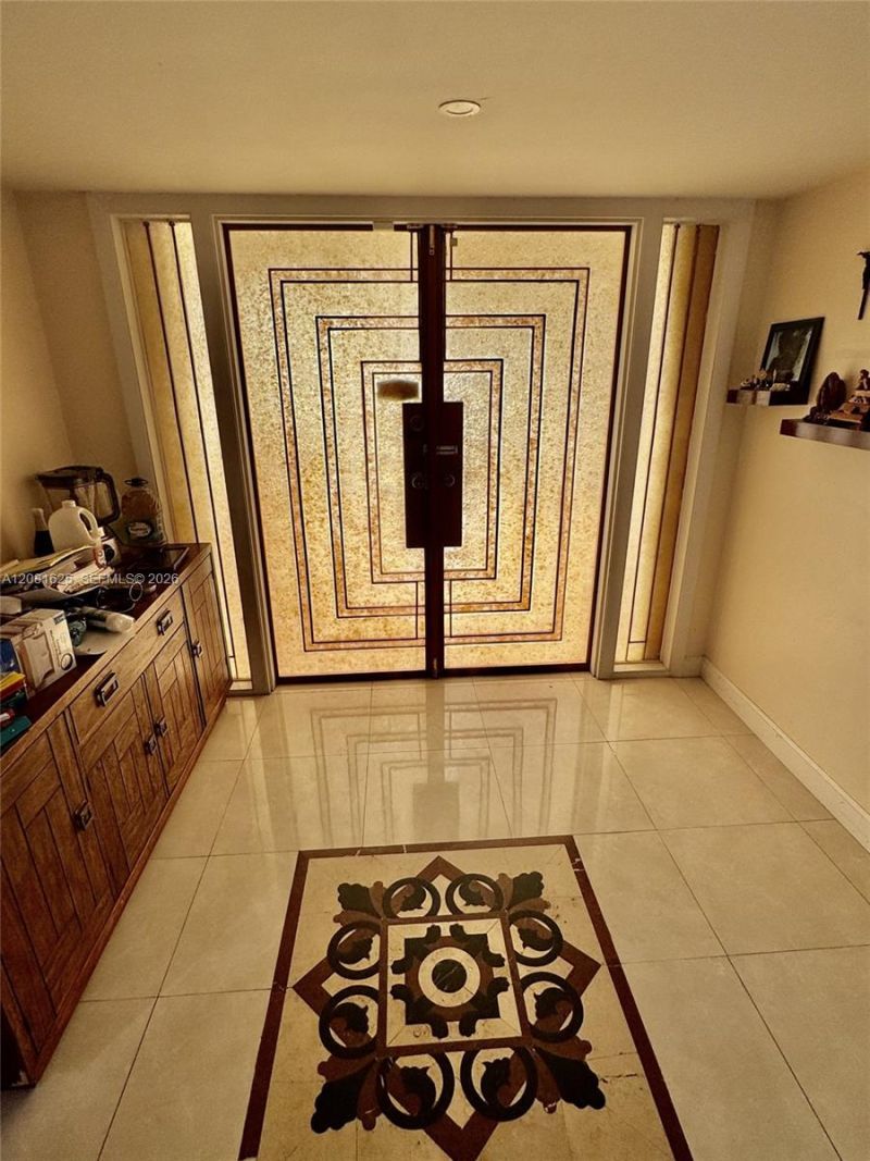 3324 NE 167th St, North Miami Beach, FL 33160 Photo