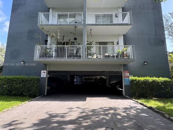 645 NE 121st St , Unit 304, North Miami, FL 33161