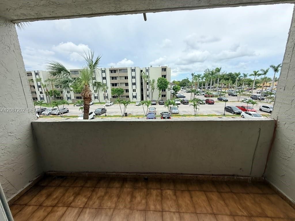 10000 NW 80th Ct, Unit 2361, Hialeah Gardens, FL 33016 Photo