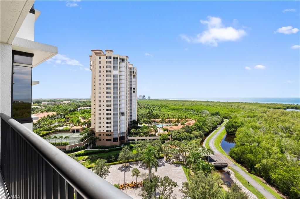 6825 Grenadier Blvd, Unit 1102, Naples, FL 34108 Photo