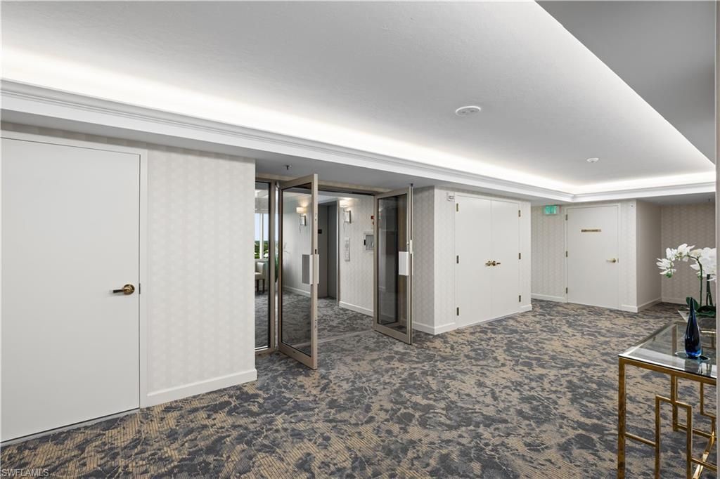 6825 Grenadier Blvd, Unit 1102, Naples, FL 34108 Photo