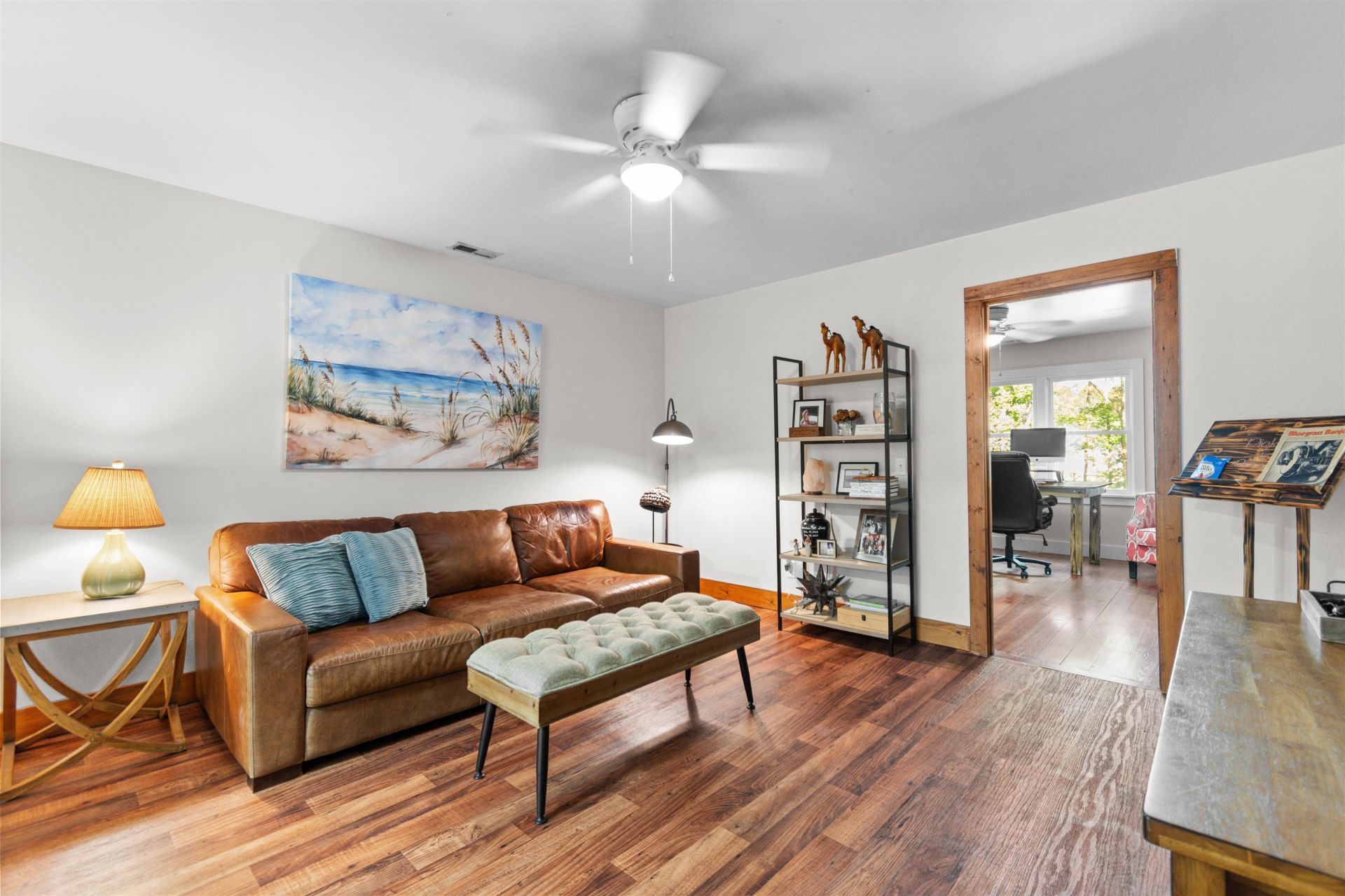 160 Comanche Dr. Photo 31