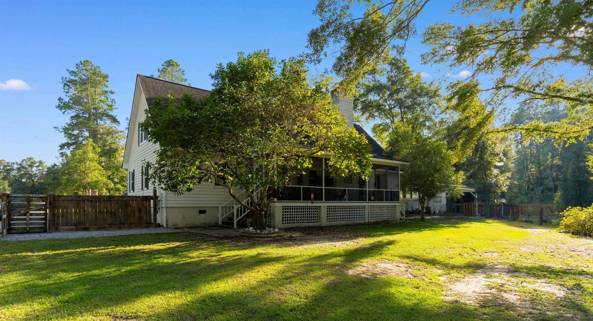 160 Comanche Dr. Photo 41