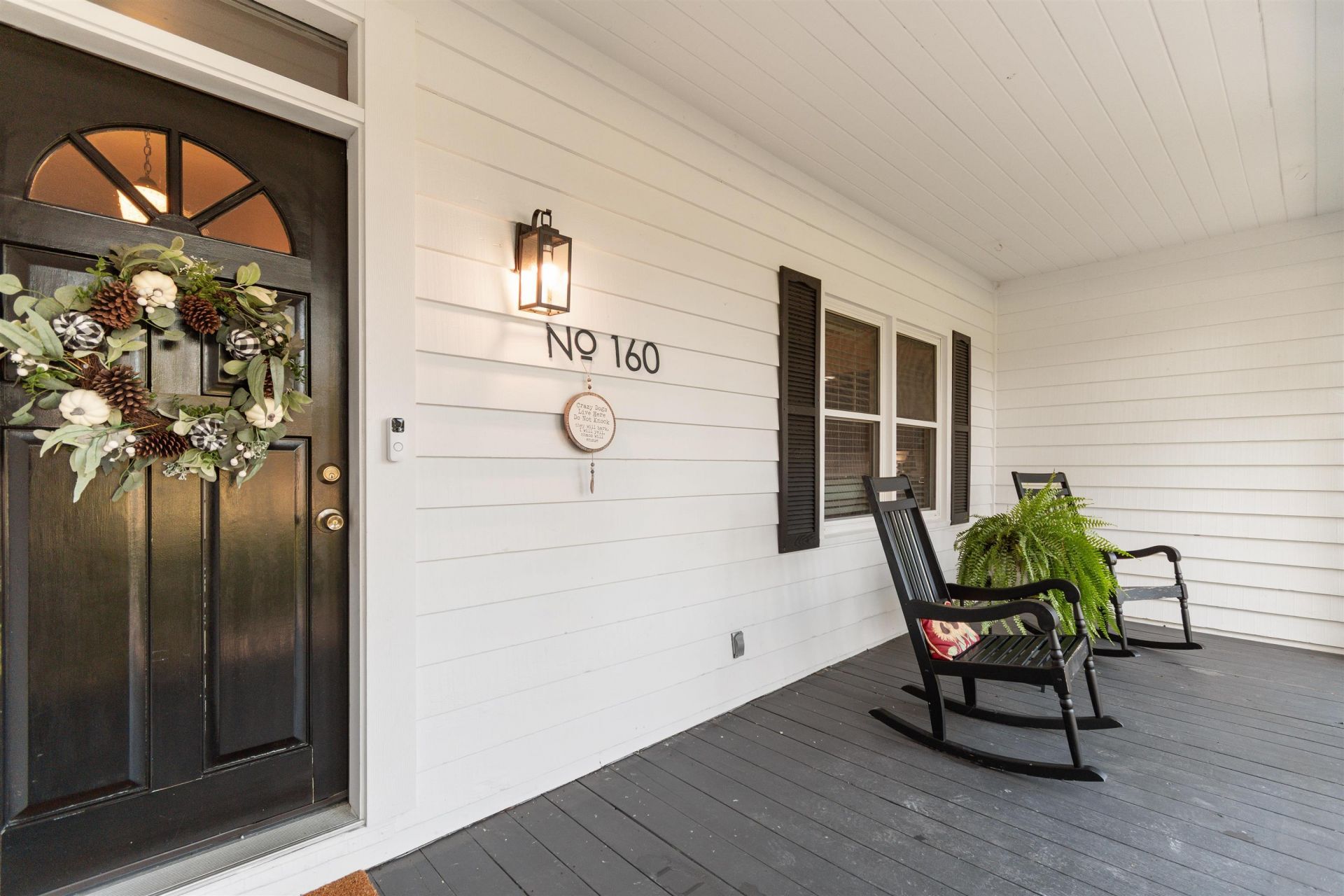 160 Comanche Dr. Photo 6