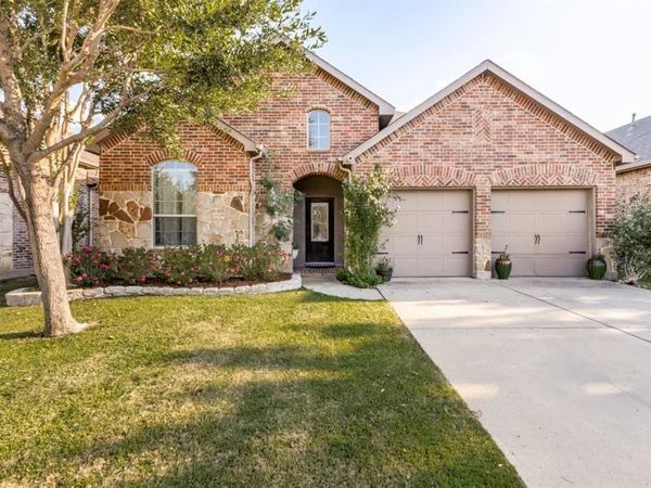 289 Hawthorn Drive, Fate, TX 75087