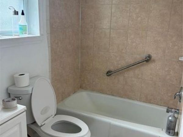 7061 BOSTON Drive, New Orleans, LA 70127