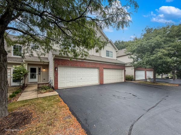 349 ABINGTON WOODS Drive , Unit 349, Aurora, IL 60502