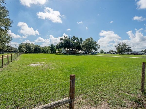 2124 FOX RUN LANE, LAKE WALES, FL 33898