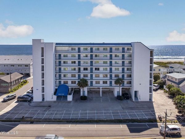 901 S Lake Park Boulevard, Unit 307, Carolina Beach, NC 28428