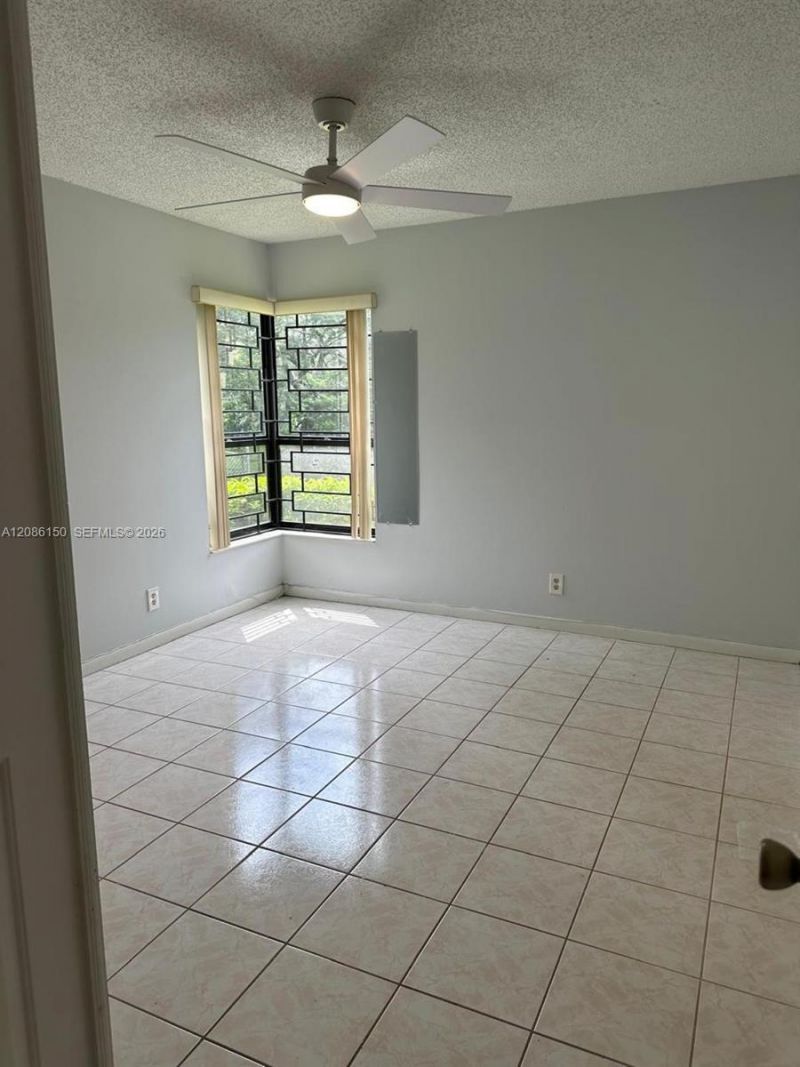 3679 Cocoplum Cir, Unit 3528, Coconut Creek, FL 33063 Photo