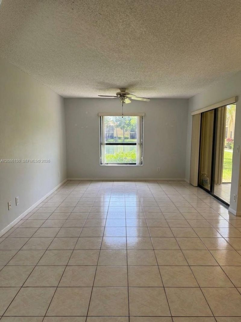 3679 Cocoplum Cir, Unit 3528, Coconut Creek, FL 33063 Photo