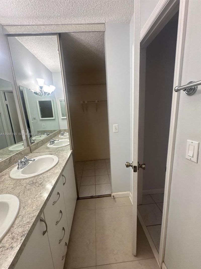 3679 Cocoplum Cir, Unit 3528, Coconut Creek, FL 33063 Photo