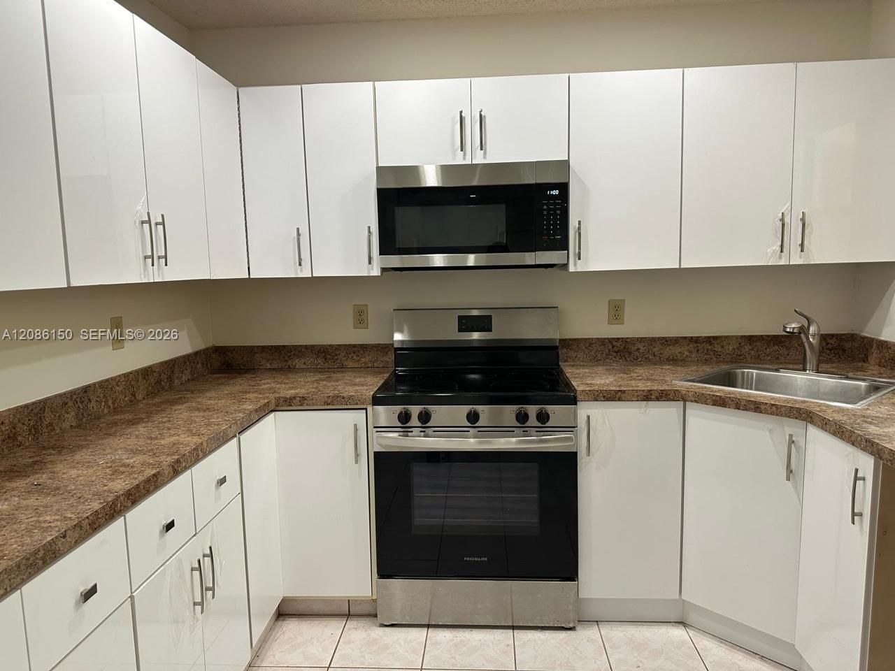 3679 Cocoplum Cir, Unit 3528, Coconut Creek, FL 33063 Photo