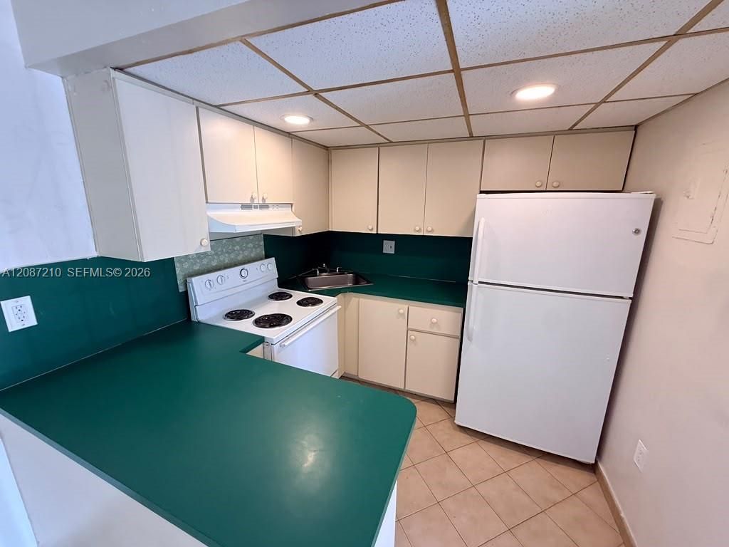 4713 NW 7th St, Unit 108-1, Miami, FL 33126 Photo