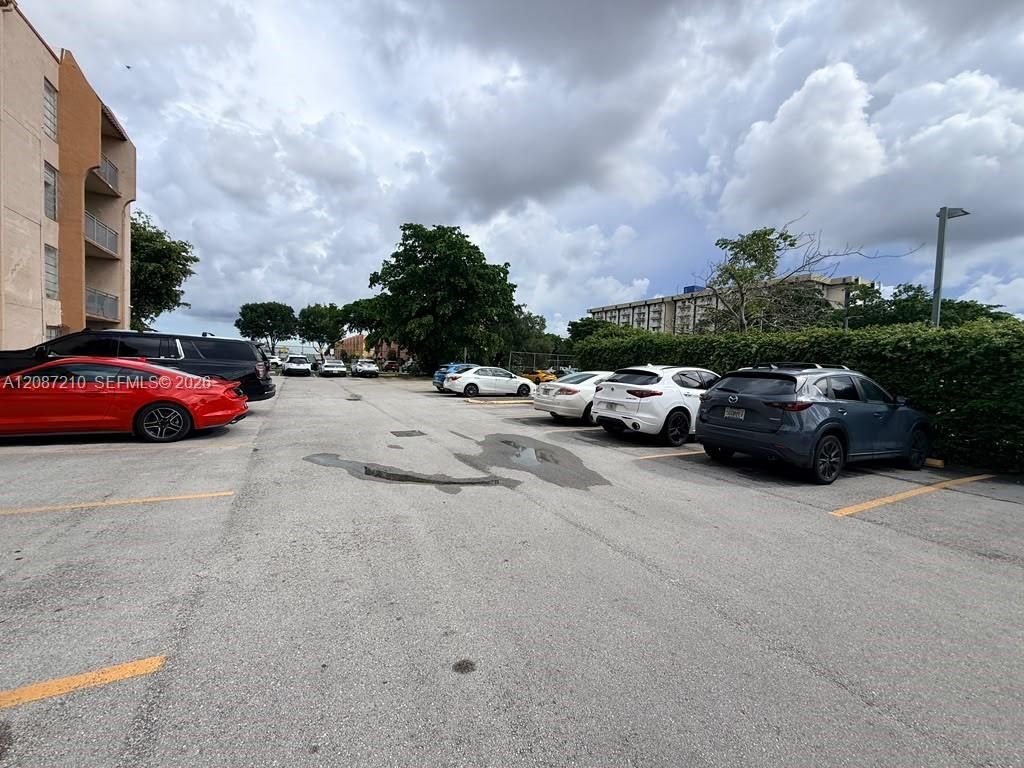 4713 NW 7th St, Unit 108-1, Miami, FL 33126 Photo