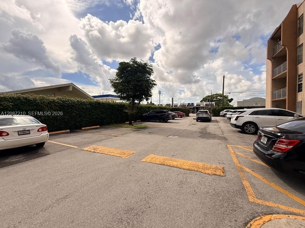 4713 NW 7th St, Unit 108-1, Miami, FL 33126 Photo