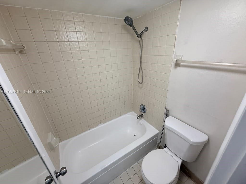 4713 NW 7th St, Unit 108-1, Miami, FL 33126 Photo