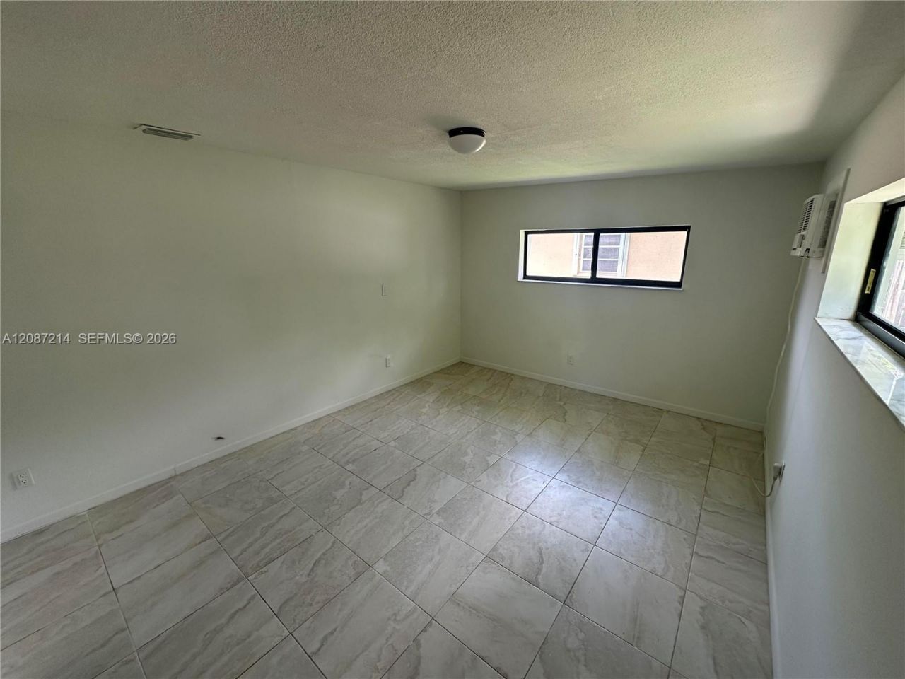2025 NW 191st St, Miami Gardens, FL 33056 Photo