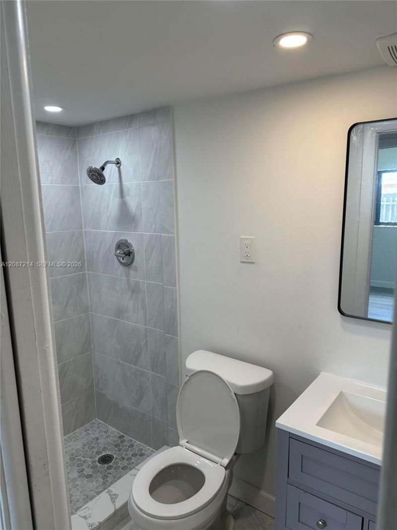 2025 NW 191st St, Miami Gardens, FL 33056 Photo