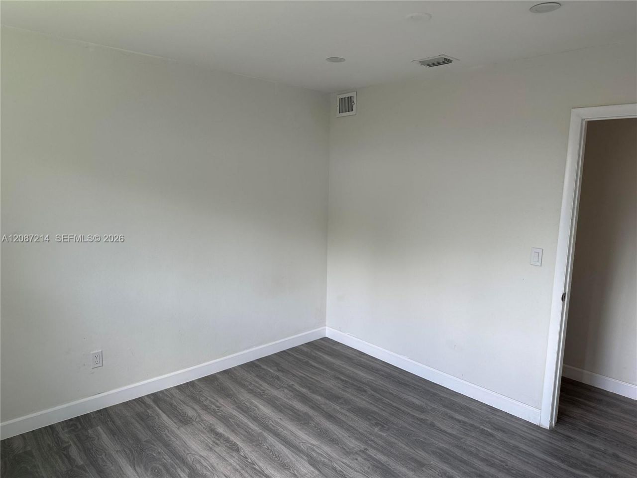 2025 NW 191st St, Miami Gardens, FL 33056 Photo