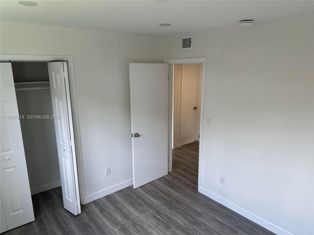 2025 NW 191st St, Miami Gardens, FL 33056 Photo