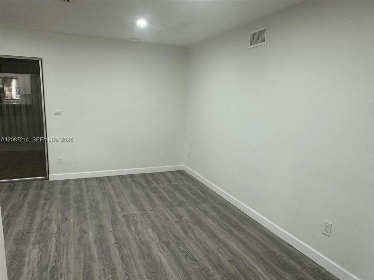 2025 NW 191st St, Miami Gardens, FL 33056 Photo