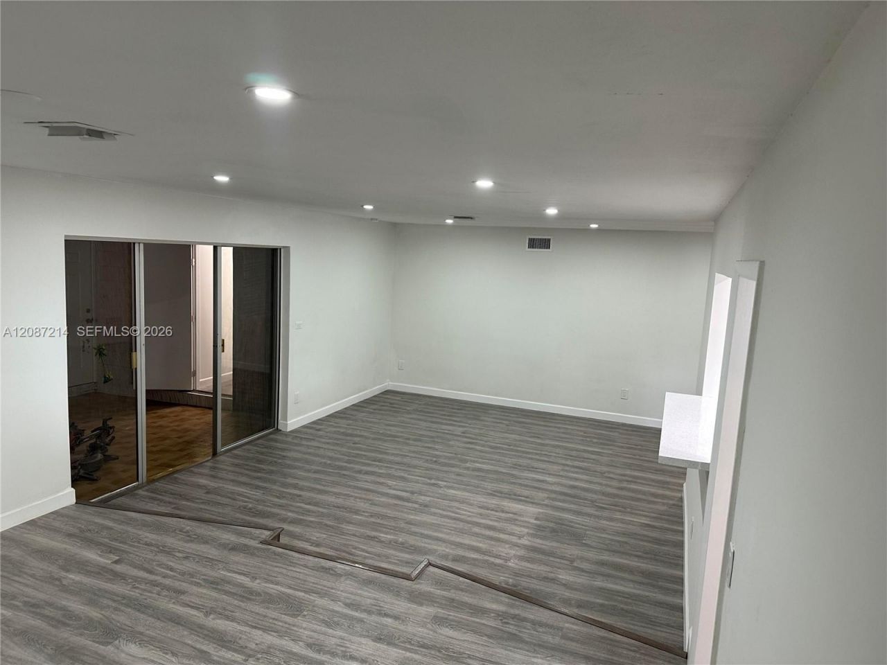 2025 NW 191st St, Miami Gardens, FL 33056 Photo