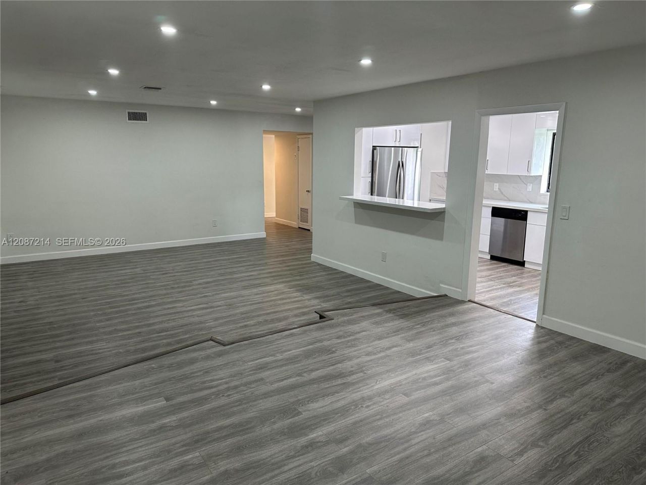 2025 NW 191st St, Miami Gardens, FL 33056 Photo