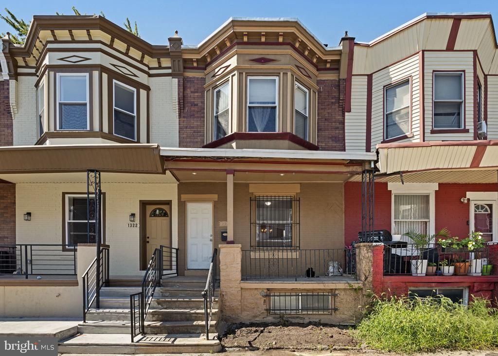 1320 S Lindenwood Street, Philadelphia, PA 19143 Main Photo