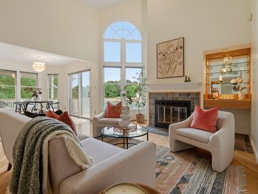 104 Homewood Drive, Chapel Hill, NC 27514