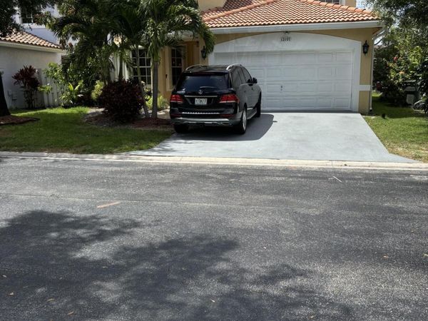 12107 SUNSET POINT Circle, Wellington, FL 33414