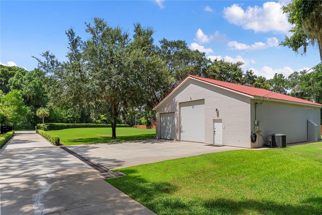 2622 Lake Howell Lane, Winter Park, FL 32792 Photo