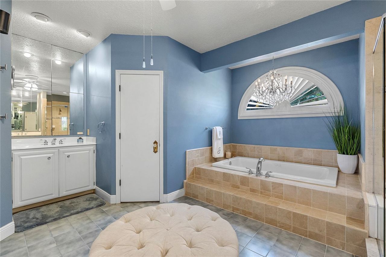 2622 Lake Howell Lane, Winter Park, FL 32792 Photo