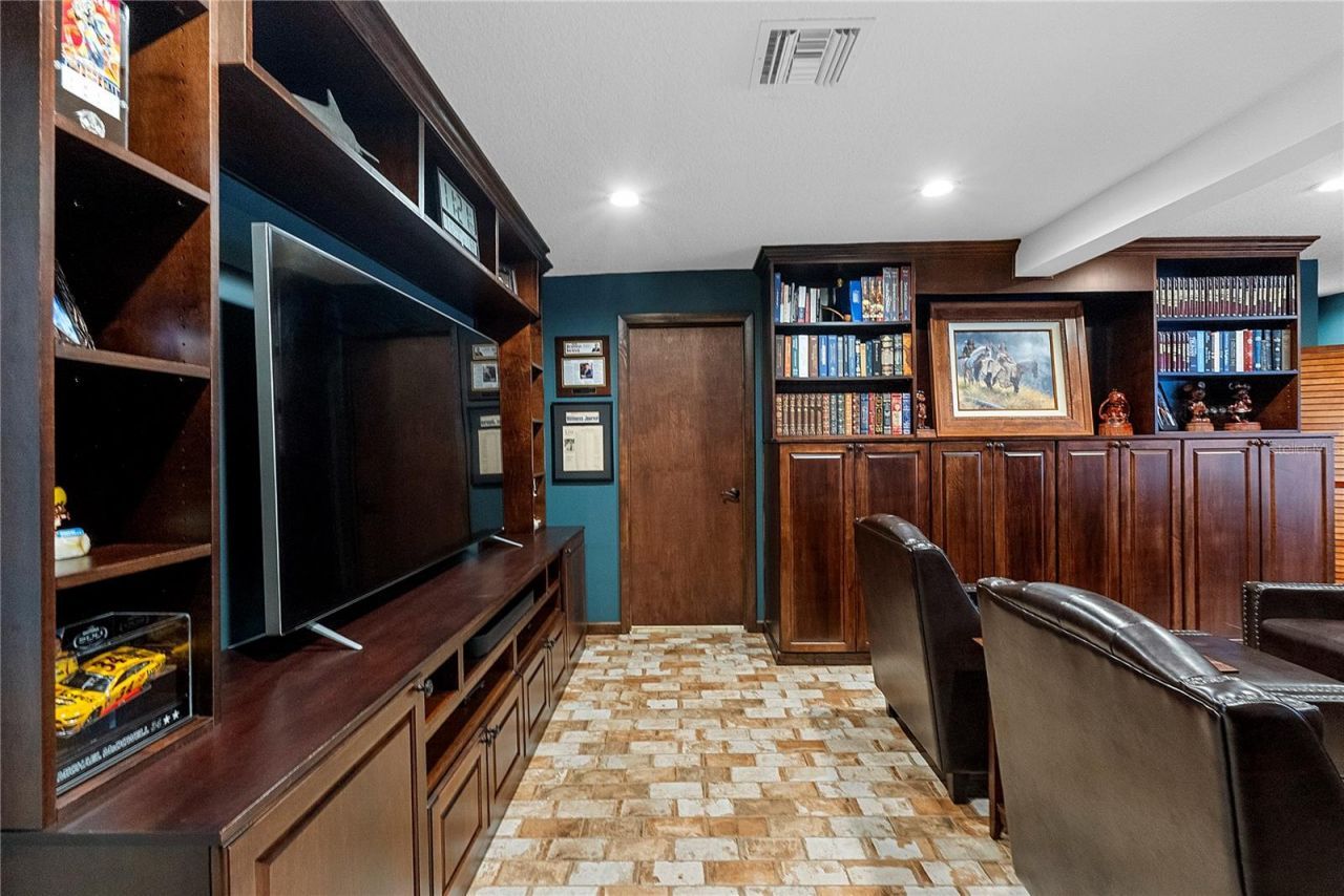2622 Lake Howell Lane, Winter Park, FL 32792 Photo