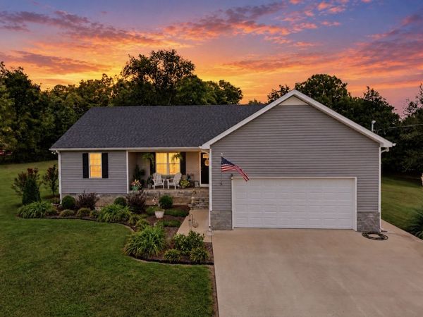 127 Fiddlers Ct, Pulaski, TN 38478