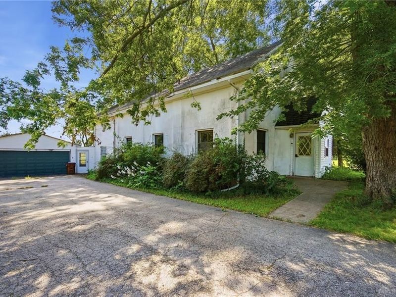 1353 Three Mile Road, Urbana, OH 43078 Photo 3