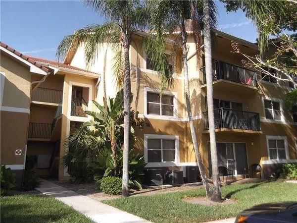 8701 WILES Road, Unit 204, Coral Springs, FL 33067