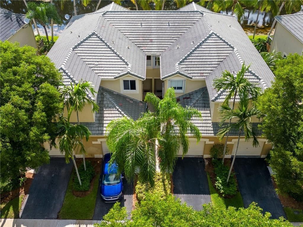 2092 Pasa Verde Lane, Unit 2092, Weston, FL 33327 Photo