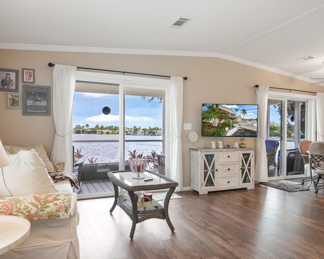 5420 Lagoon Drive, Fort Lauderdale, FL 33312 Photo