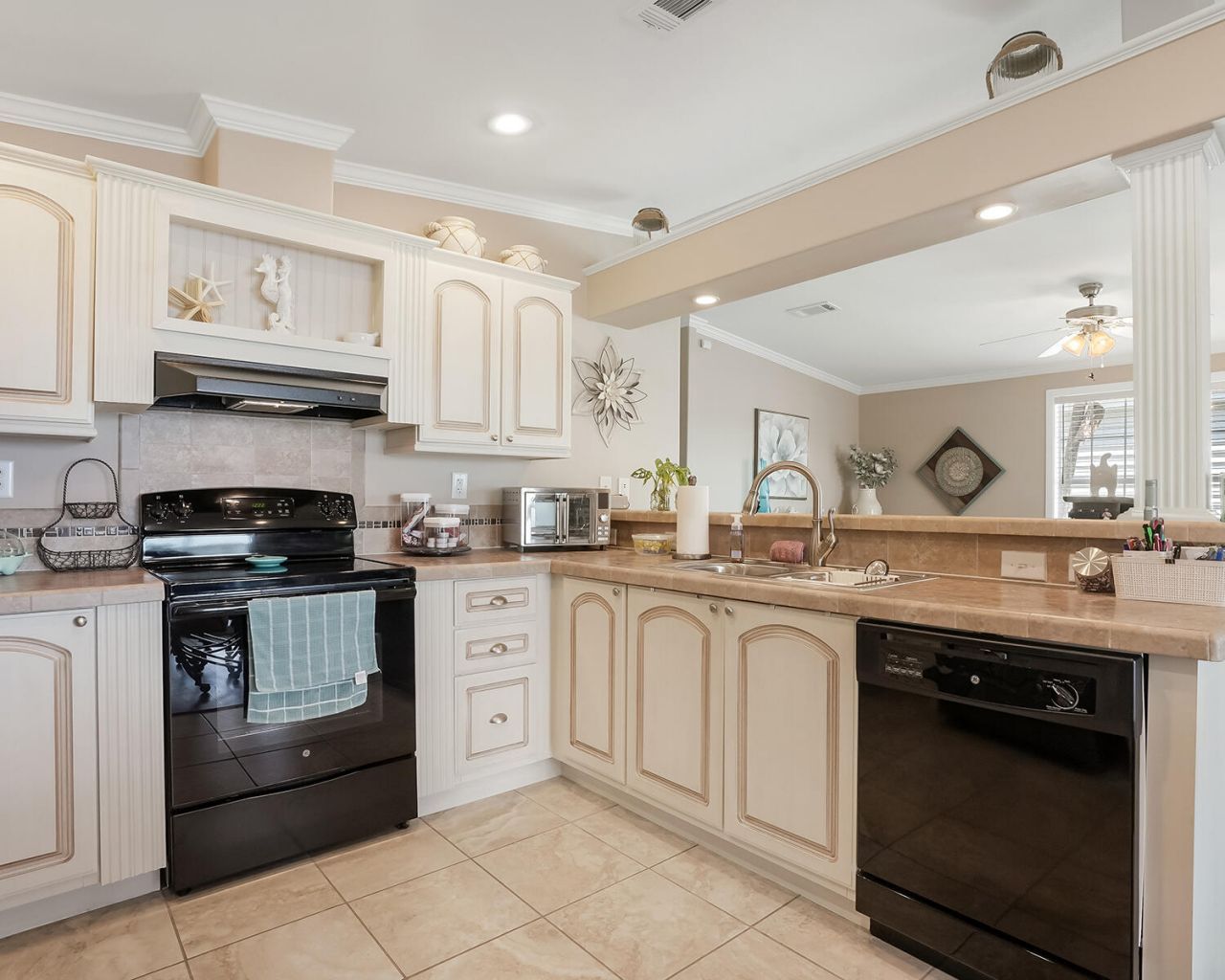5420 Lagoon Drive, Fort Lauderdale, FL 33312 Photo