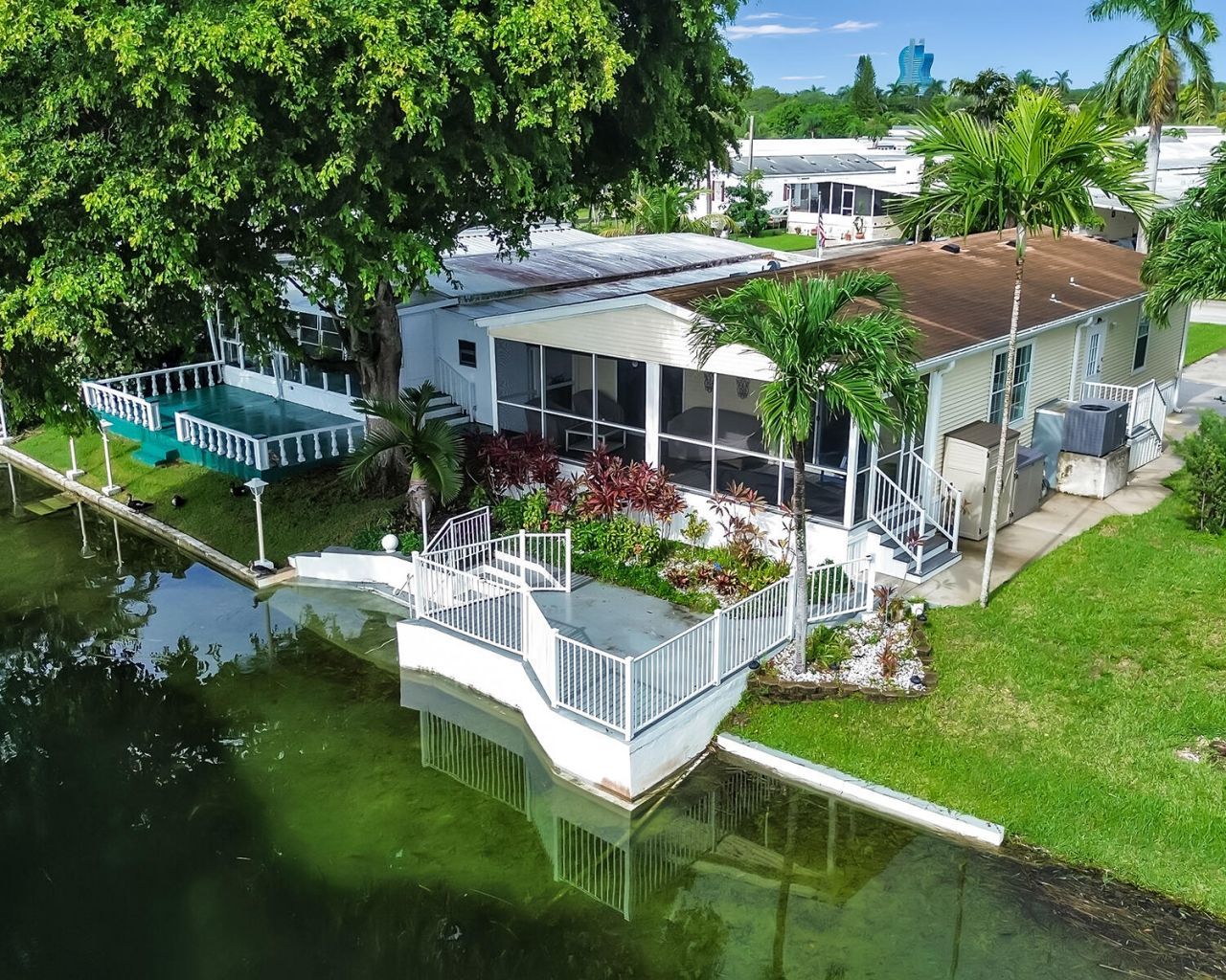 5420 Lagoon Drive, Fort Lauderdale, FL 33312 Photo