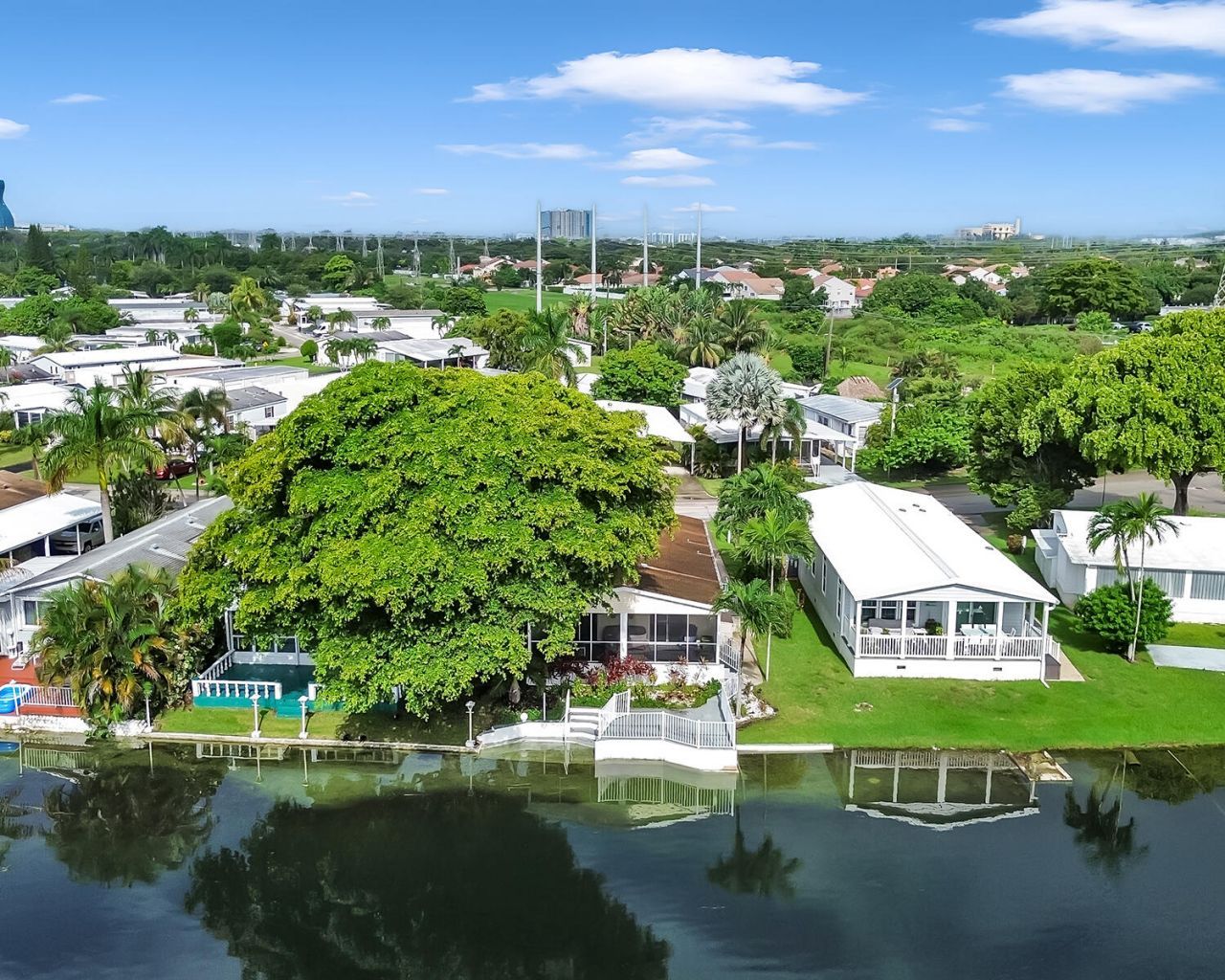5420 Lagoon Drive, Fort Lauderdale, FL 33312 Photo
