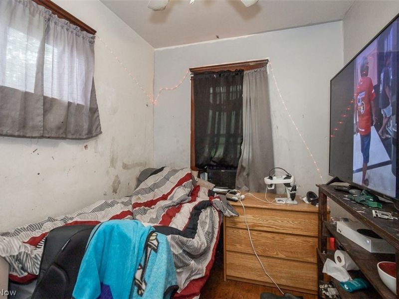 2831 E 124th Street, Cleveland, OH 44120 Photo 15