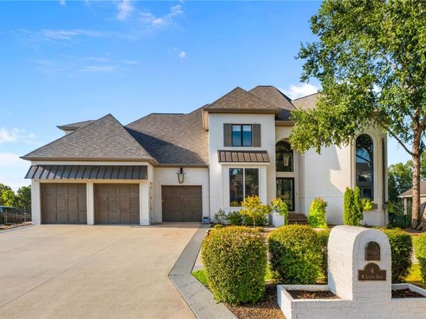 4 W Leiston Drive, Rogers, AR 72758