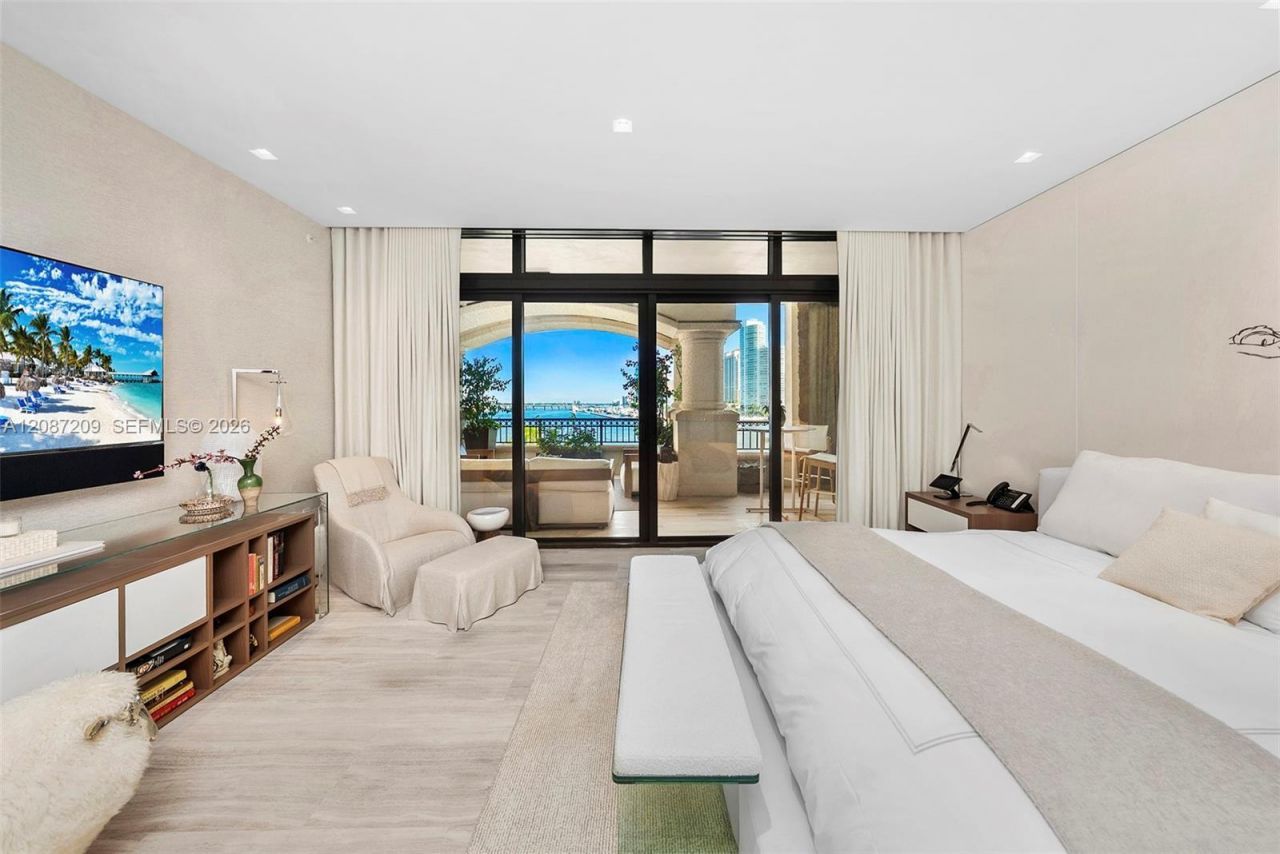 7052 Fisher Island Dr, Unit 7052, Miami Beach, FL 33109 Photo
