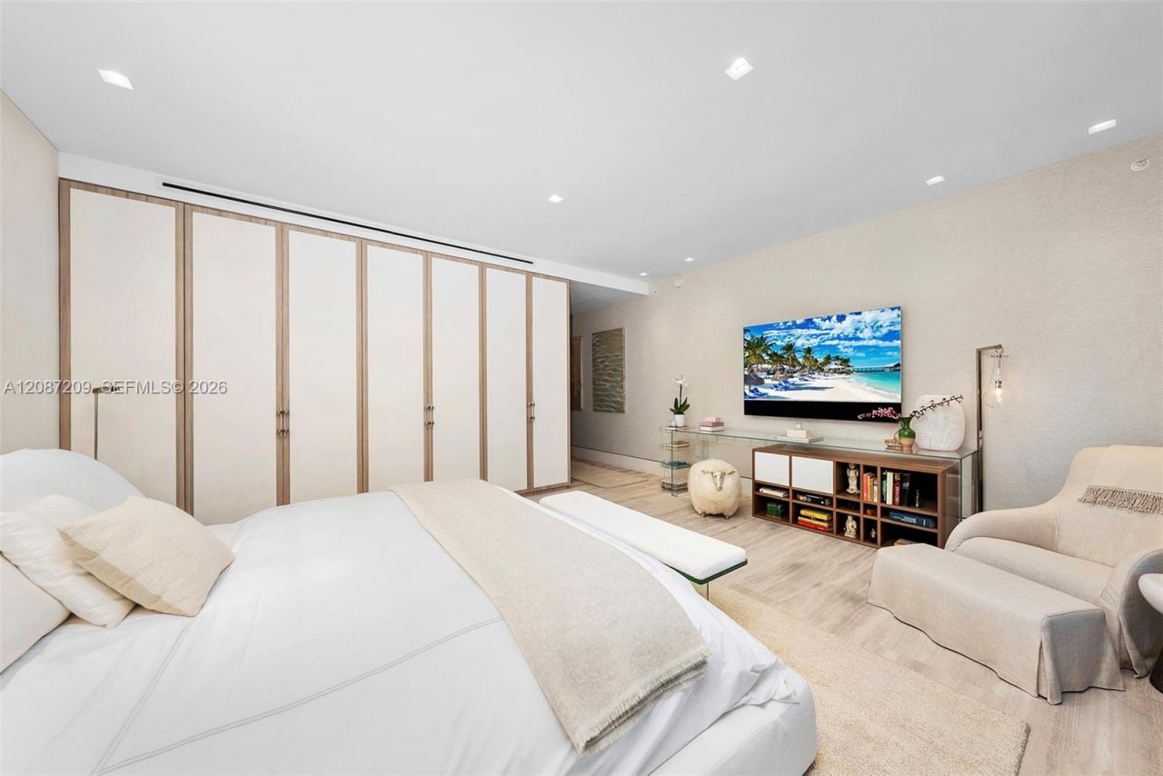7052 Fisher Island Dr, Unit 7052, Miami Beach, FL 33109 Photo