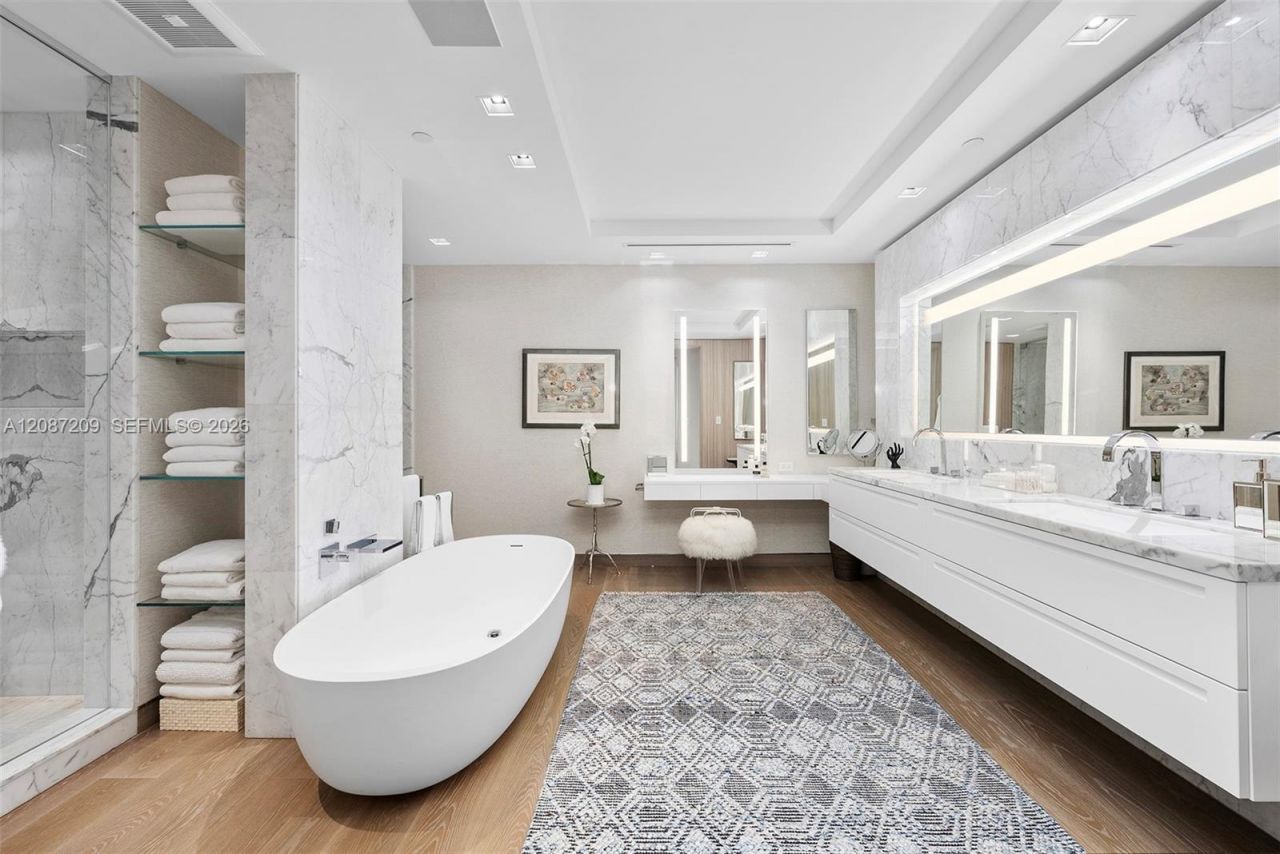 7052 Fisher Island Dr, Unit 7052, Miami Beach, FL 33109 Photo